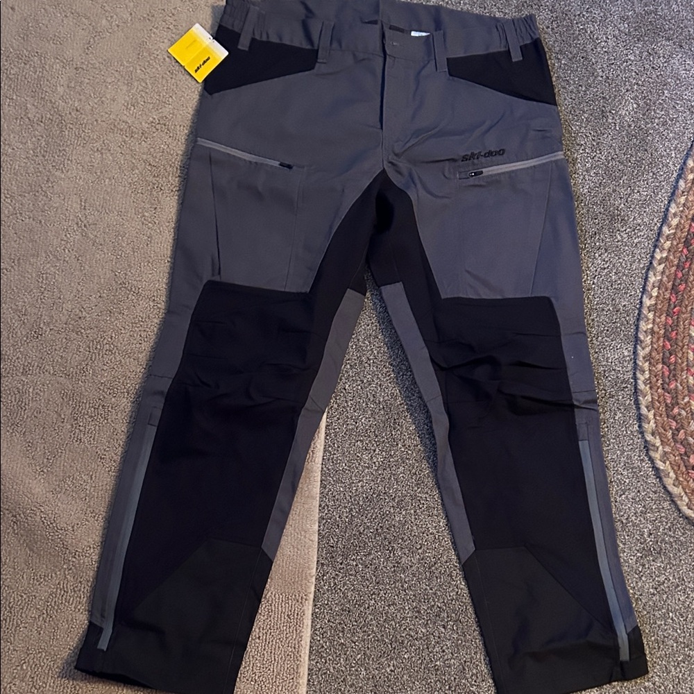 NEW )Gray and Black waterproof Pants excellent riding pants ( ski- doo)NEW